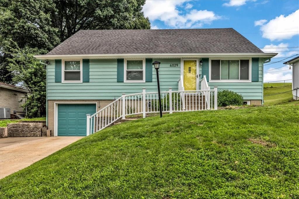 Listing Photo MLS #HMS2556079