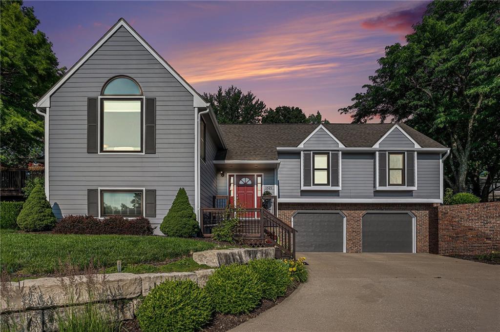 Listing Photo MLS #HMS2556192