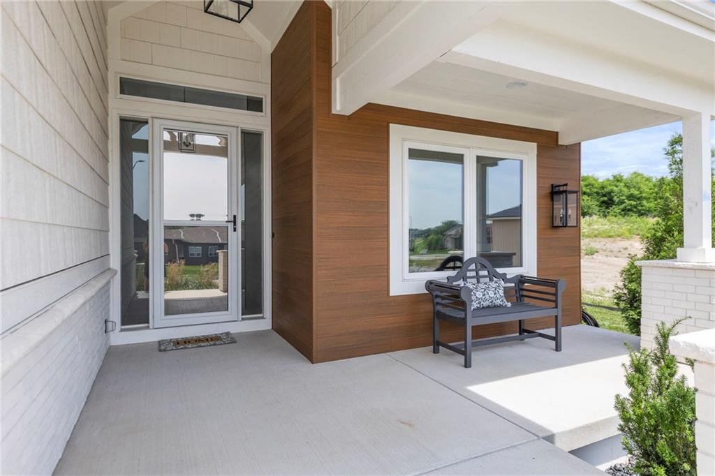 Listing Photo MLS #HMS2556270