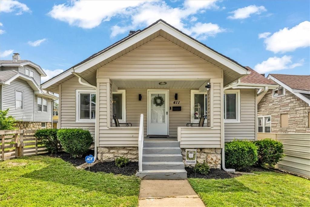 Listing Photo MLS #HMS2556330