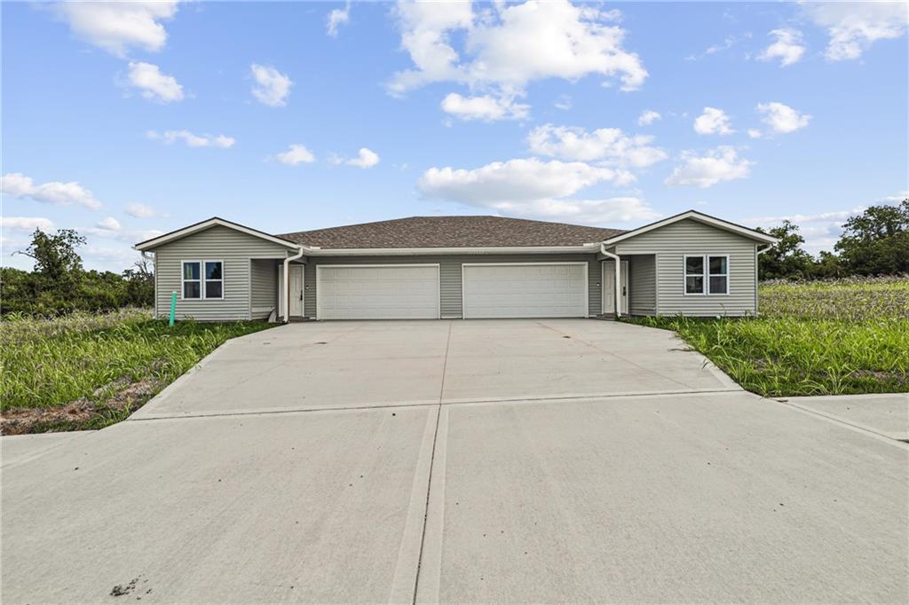 Listing Photo MLS #HMS2556337