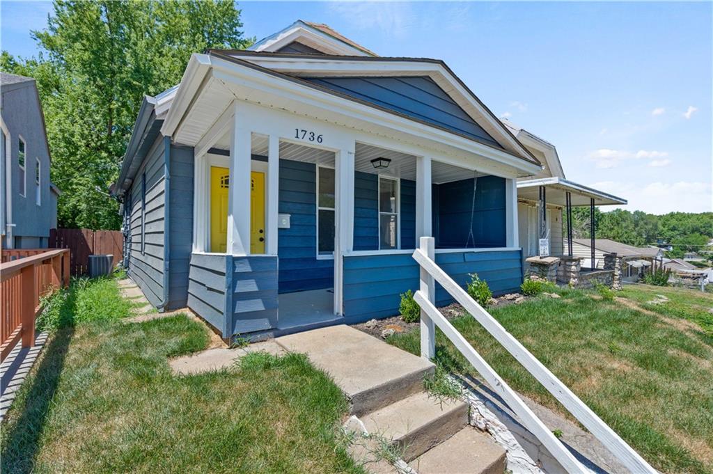 Listing Photo MLS #HMS2556395