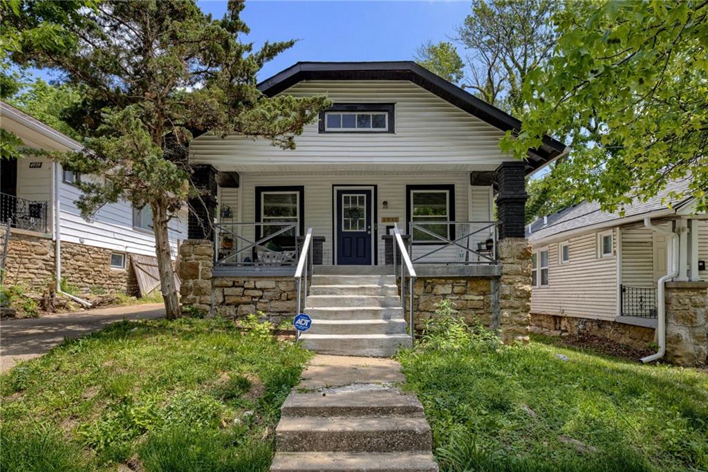 Listing Photo MLS #HMS2556415