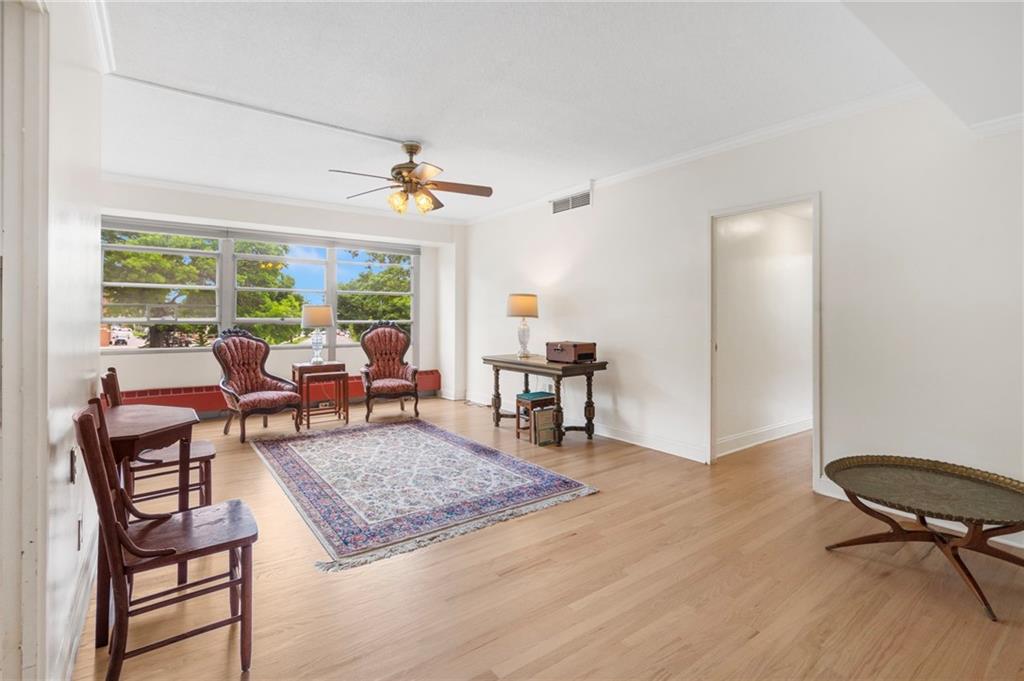 Listing Photo MLS #HMS2556738