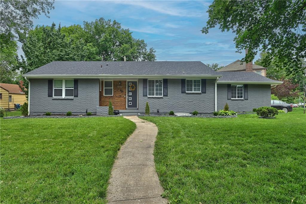 Listing Photo MLS #HMS2556838