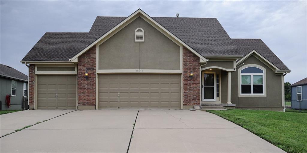 Listing Photo MLS #HMS2556888