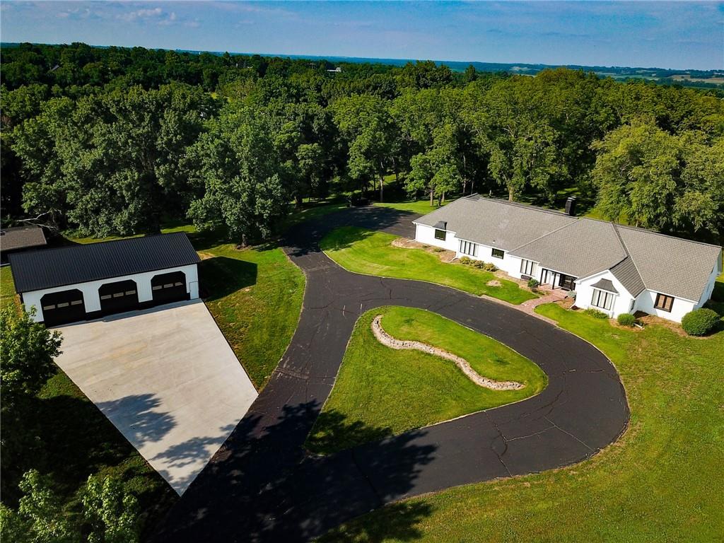Listing Photo MLS #HMS2557013