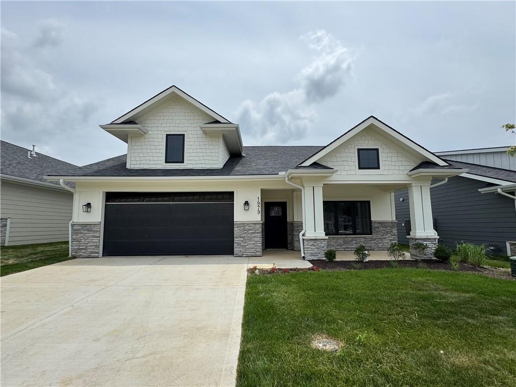 Listing Photo MLS #HMS2557083