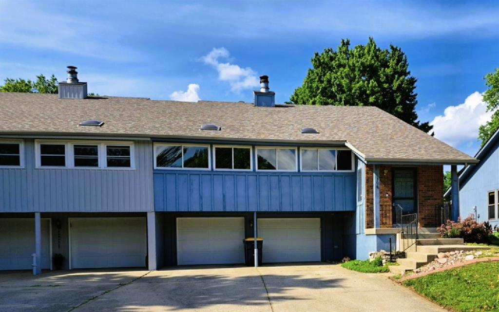 Listing Photo MLS #HMS2557158