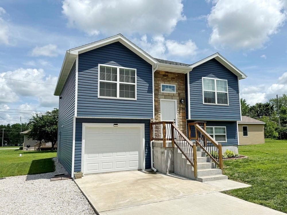 Listing Photo MLS #HMS2557168