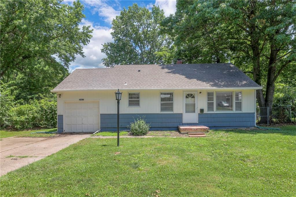 Listing Photo MLS #HMS2557224