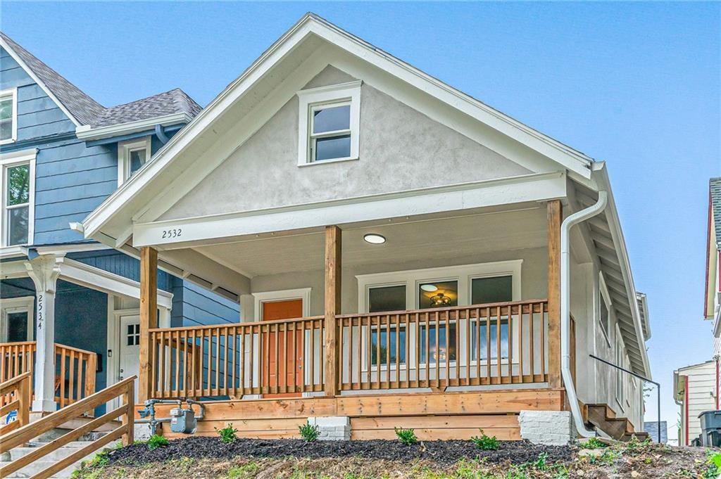 Listing Photo MLS #HMS2557266