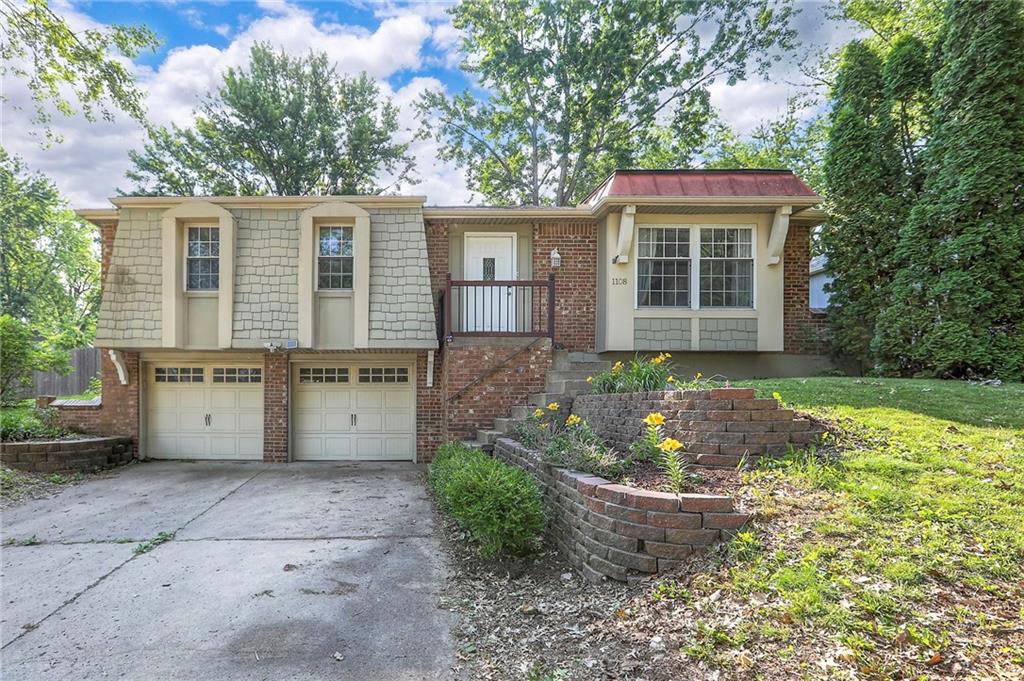 Listing Photo MLS #HMS2557453