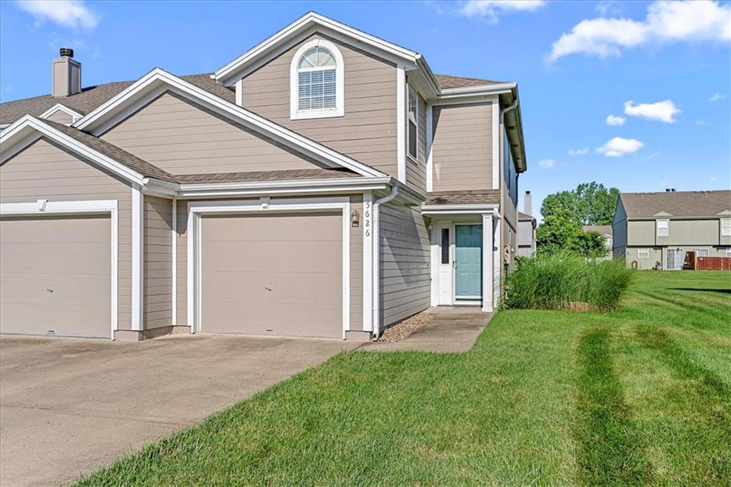 Listing Photo MLS #HMS2557463