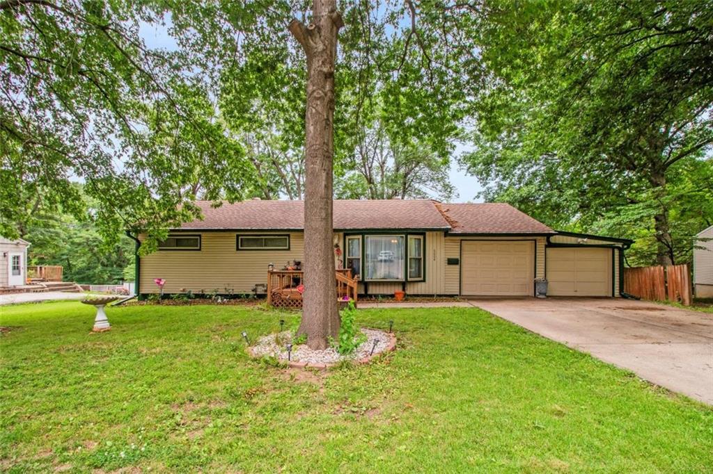Listing Photo MLS #HMS2557569