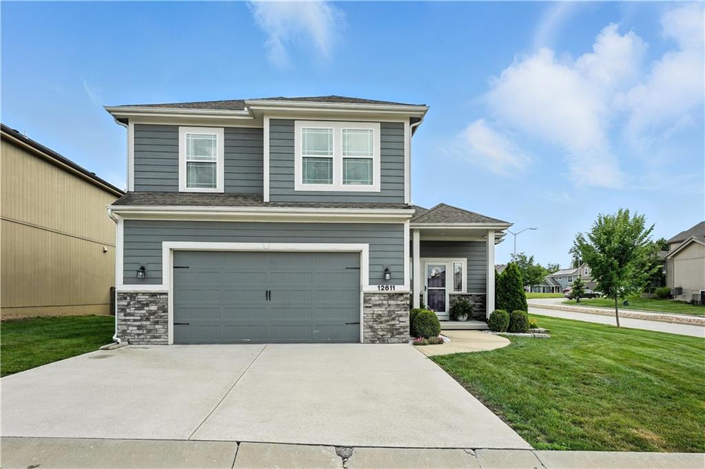 Listing Photo MLS #HMS2557663