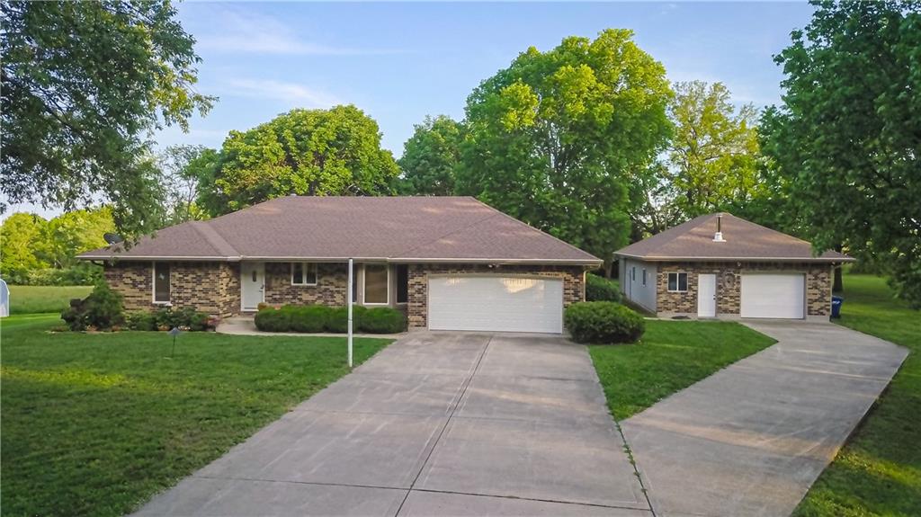 Listing Photo MLS #HMS2557668