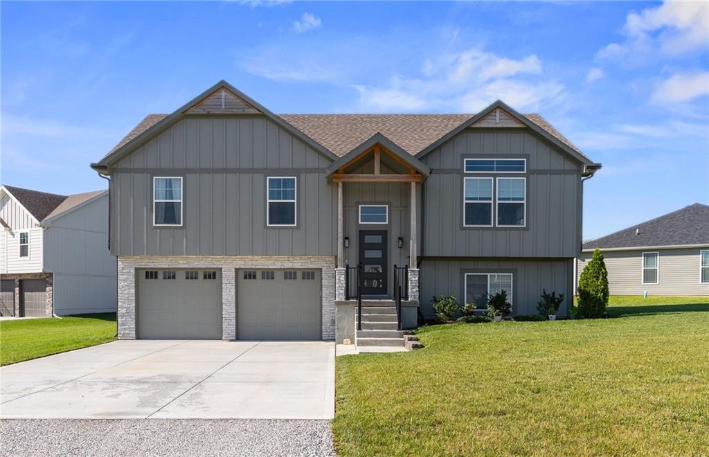 Listing Photo MLS #HMS2557677