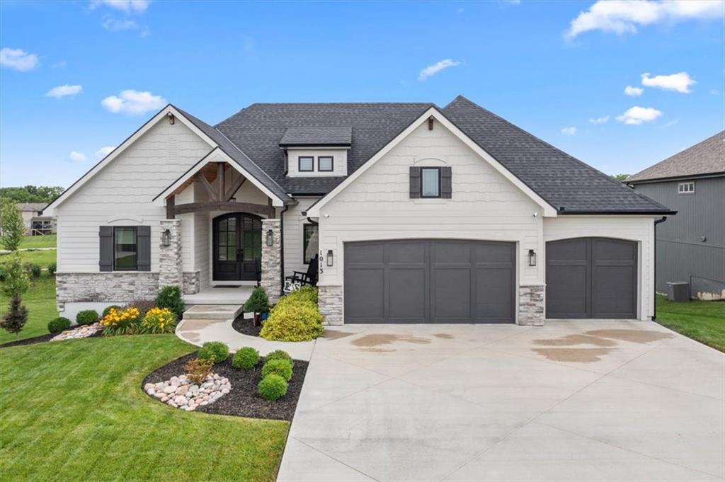 Listing Photo MLS #HMS2557732