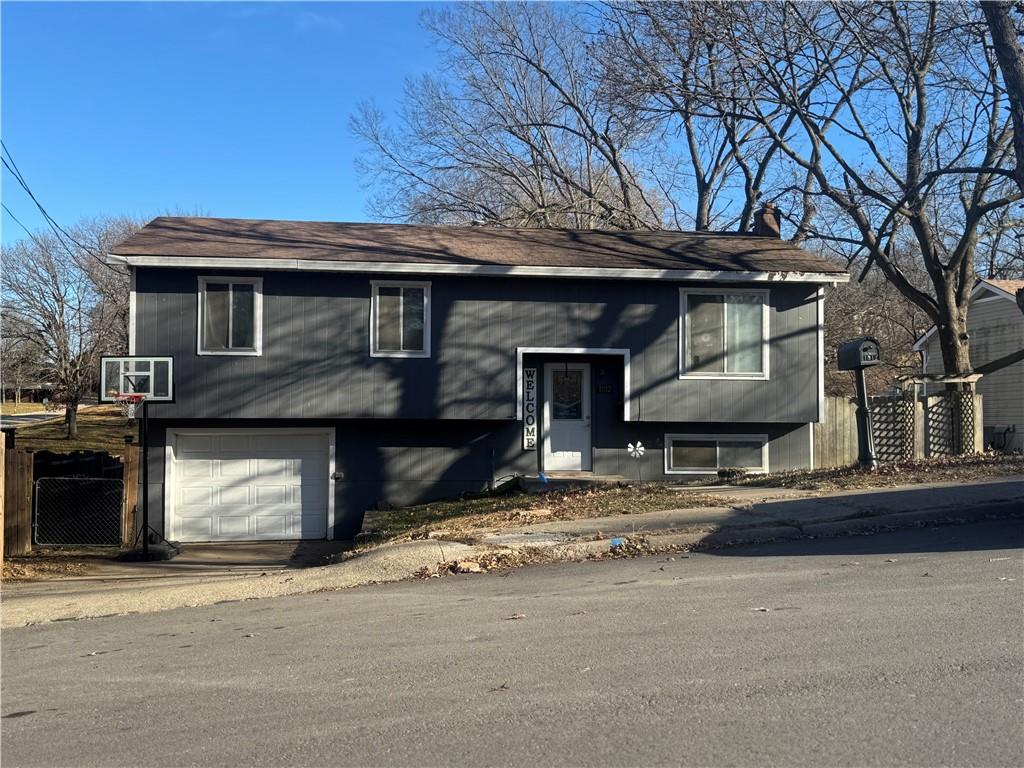 Listing Photo MLS #HMS2557738