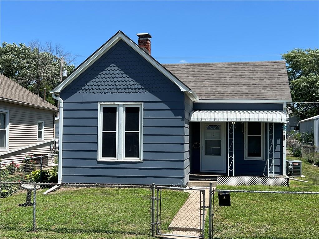 Listing Photo MLS #HMS2557794