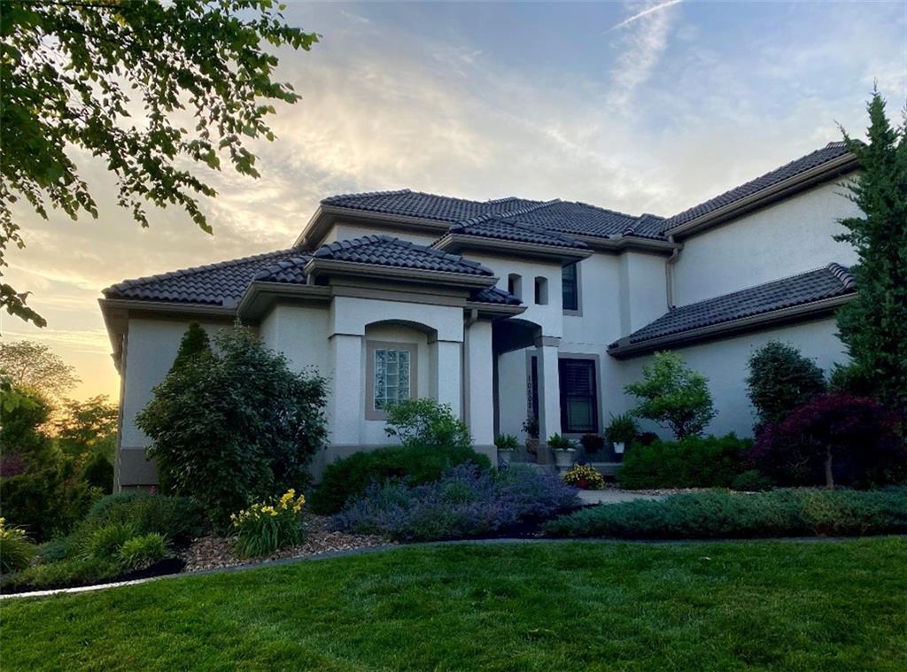 Listing Photo MLS #HMS2557865