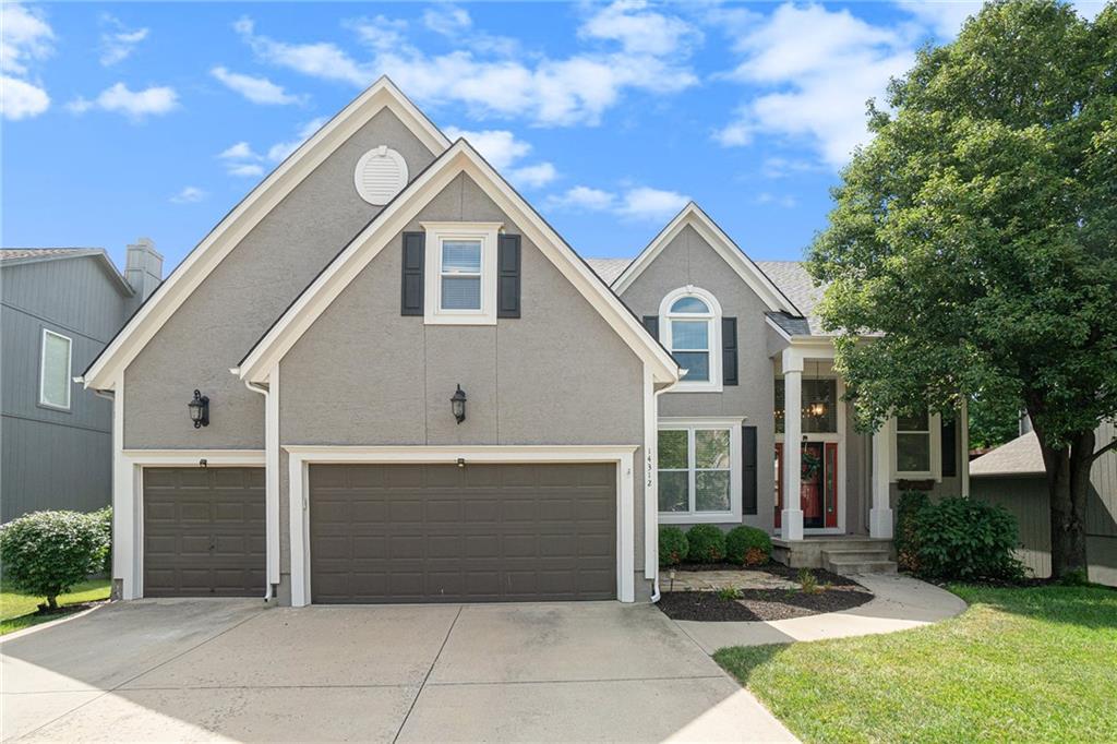 Listing Photo MLS #HMS2557893