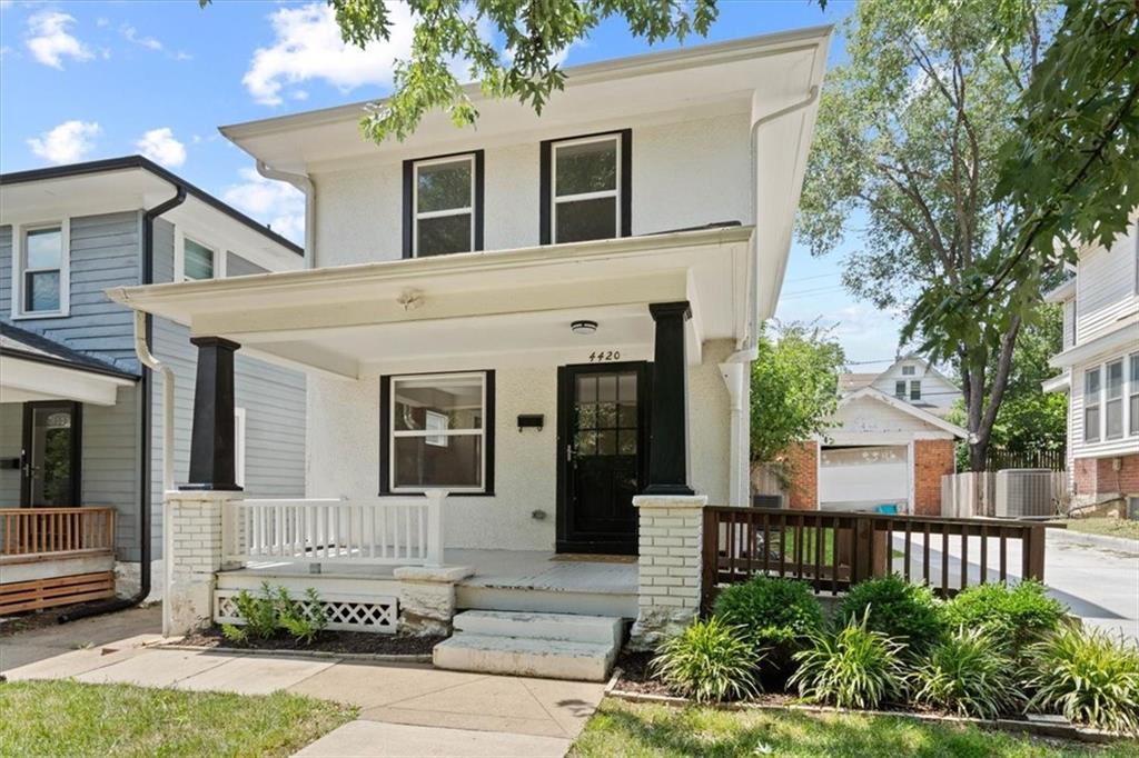 Listing Photo MLS #HMS2557926
