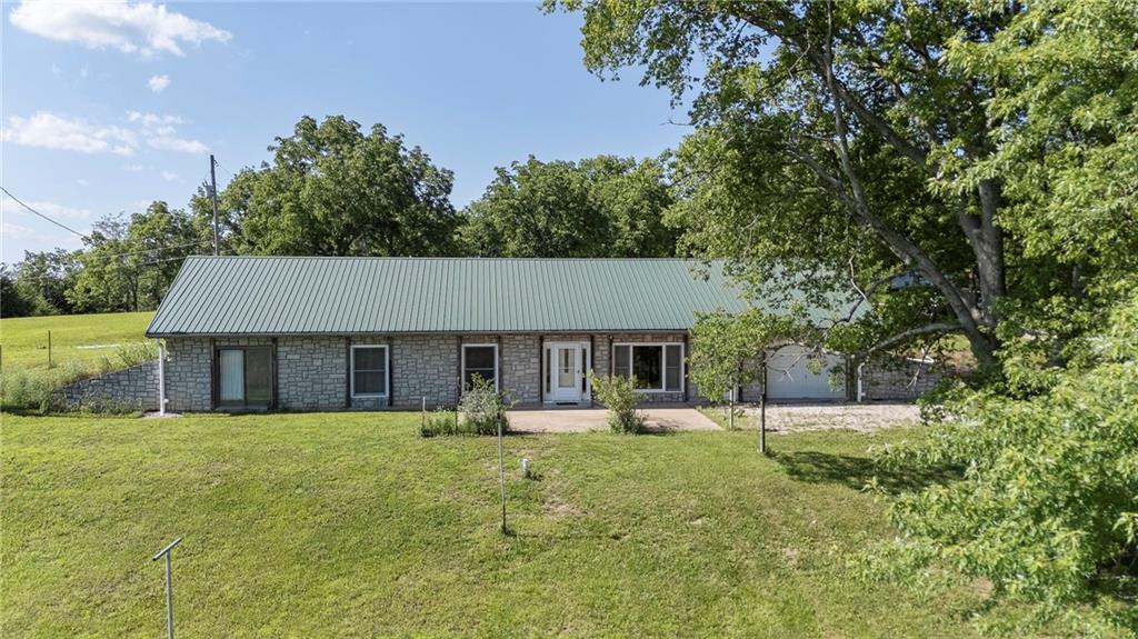 Listing Photo MLS #HMS2557985