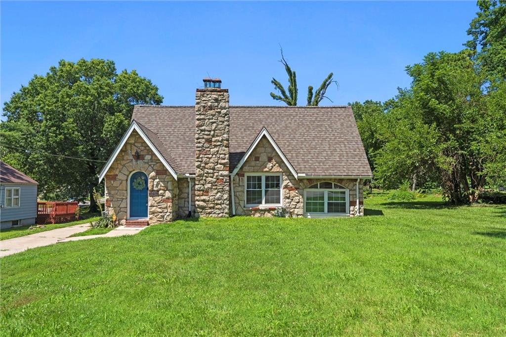 Listing Photo MLS #HMS2558041