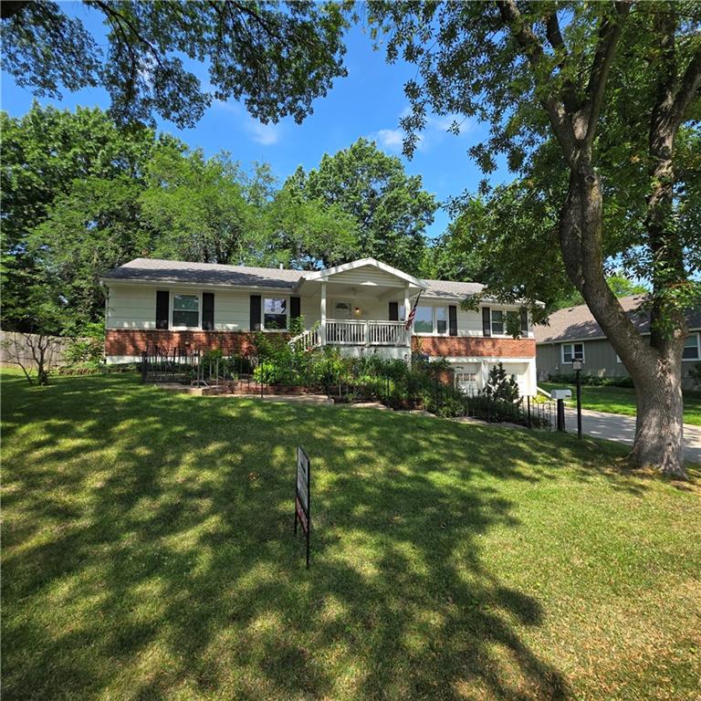 Listing Photo MLS #HMS2558142