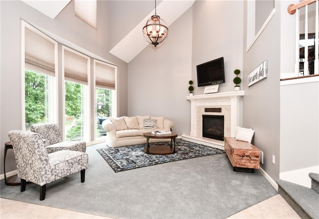 Listing Photo MLS #HMS2558164