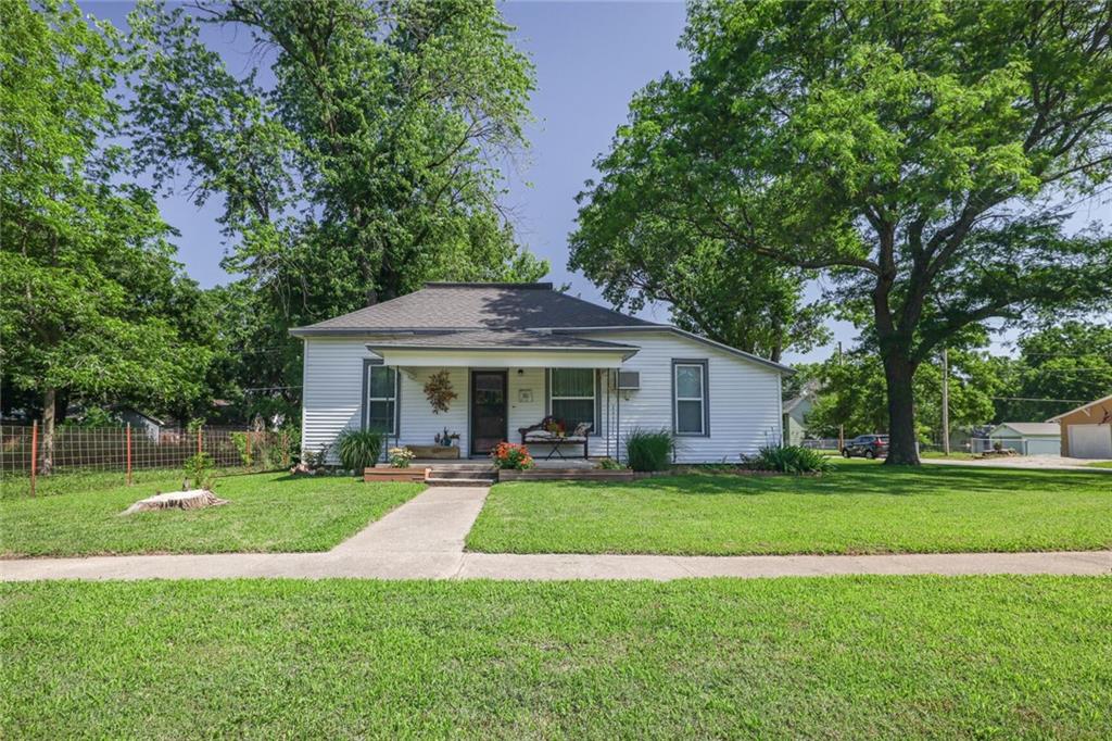 Listing Photo MLS #HMS2558168