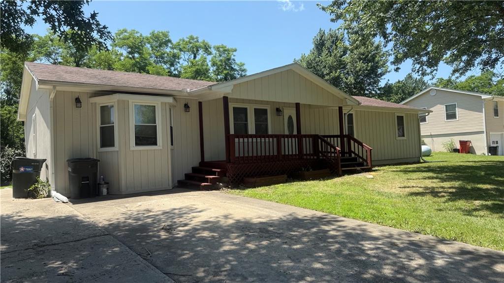 Listing Photo MLS #HMS2558208