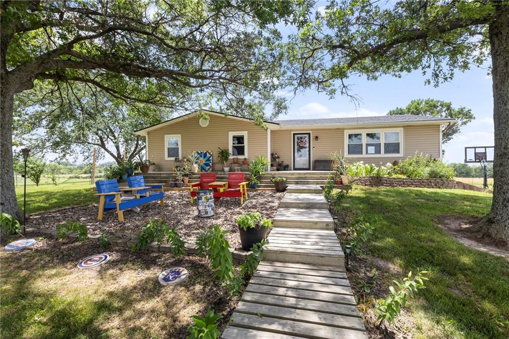 Listing Photo MLS #HMS2558277