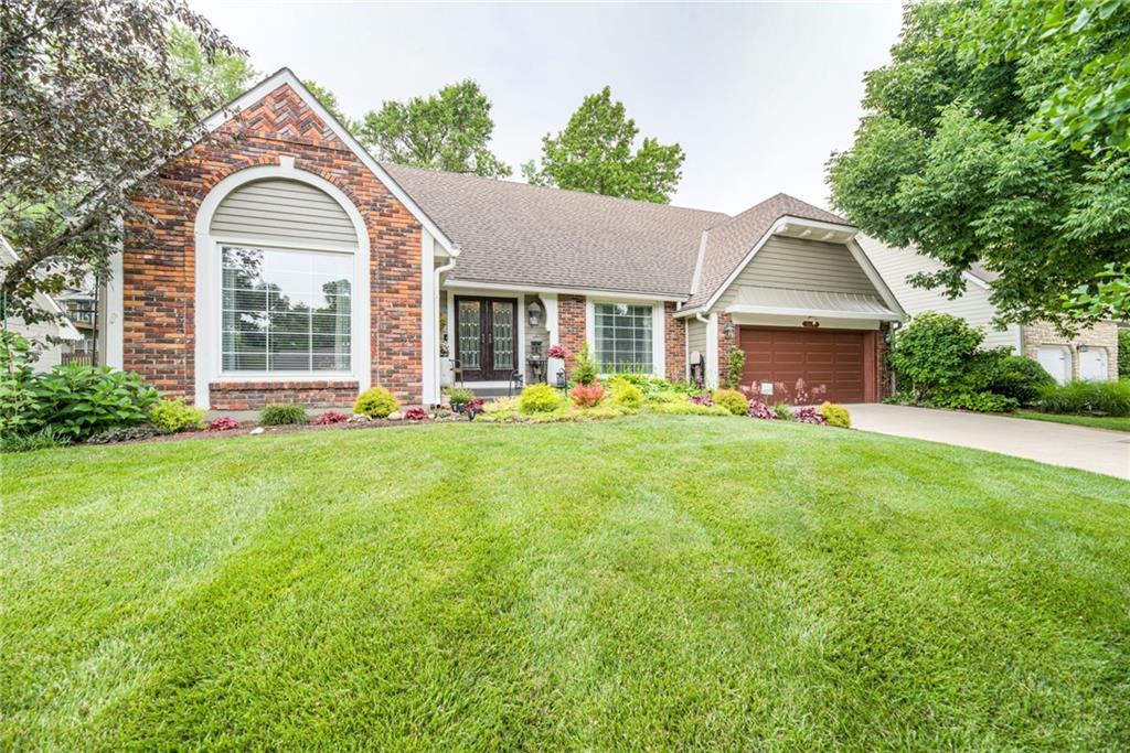 Listing Photo MLS #HMS2558302