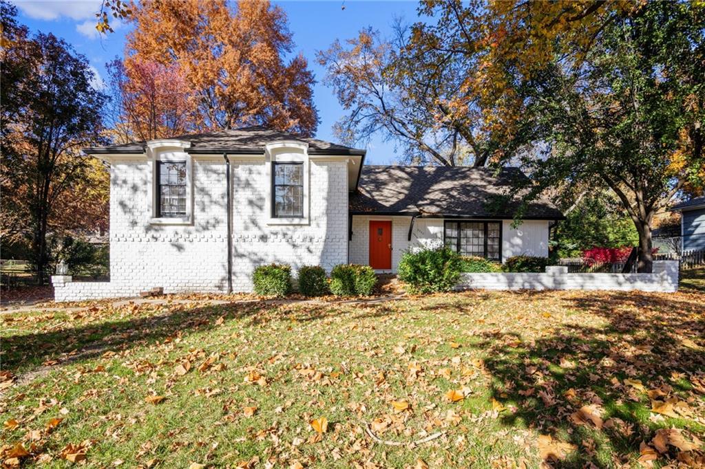 Listing Photo MLS #HMS2558426