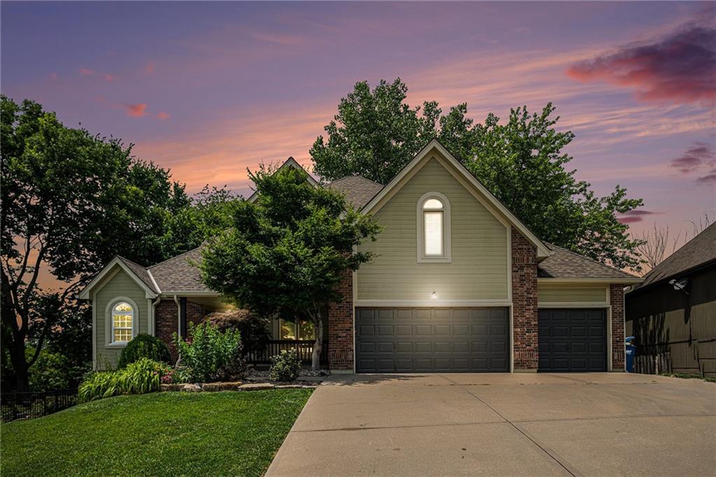 Listing Photo MLS #HMS2558539