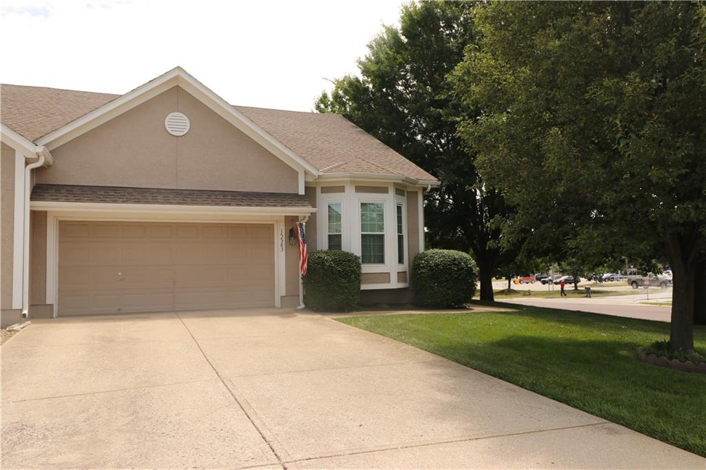 Listing Photo MLS #HMS2558714