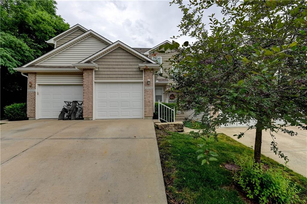 Listing Photo MLS #HMS2558786