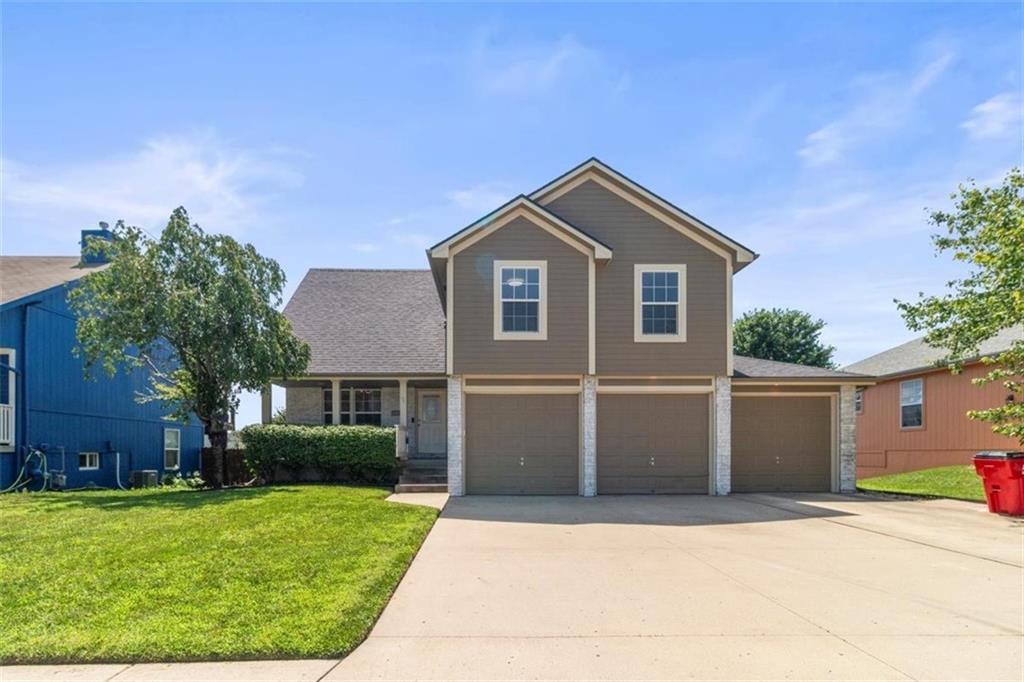 Listing Photo MLS #HMS2558806