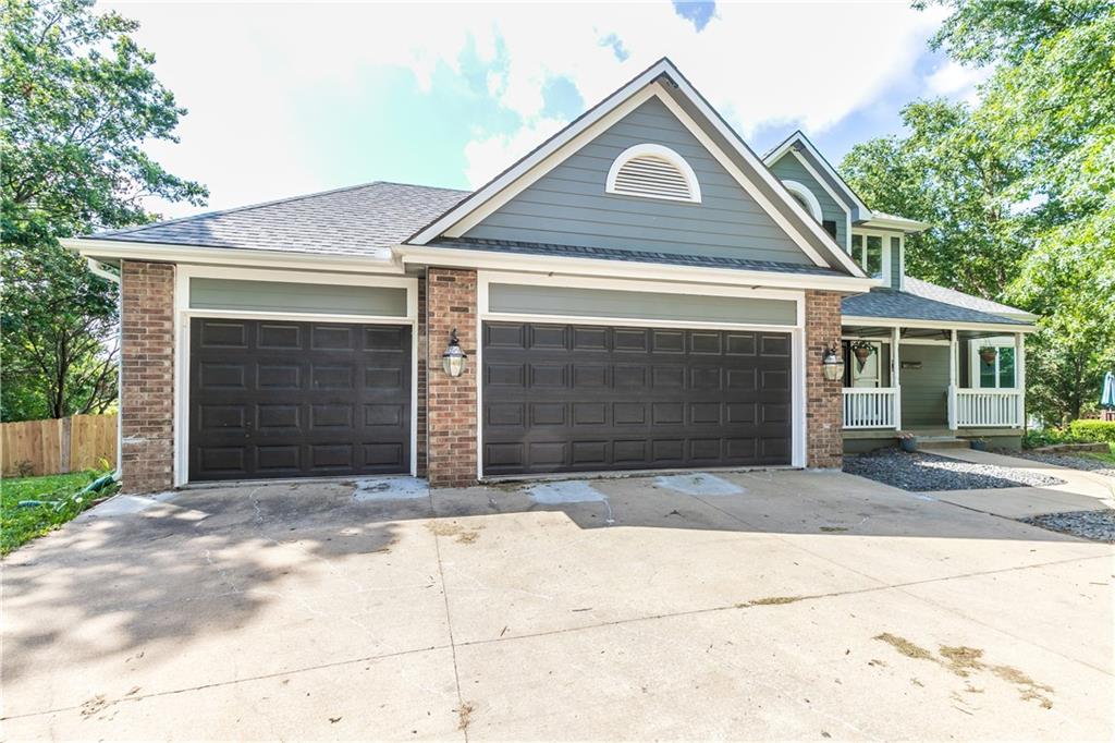 Listing Photo MLS #HMS2558874
