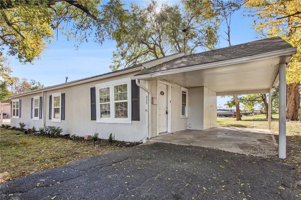 Listing Photo MLS #HMS2558953