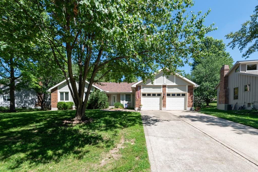 Listing Photo MLS #HMS2558966