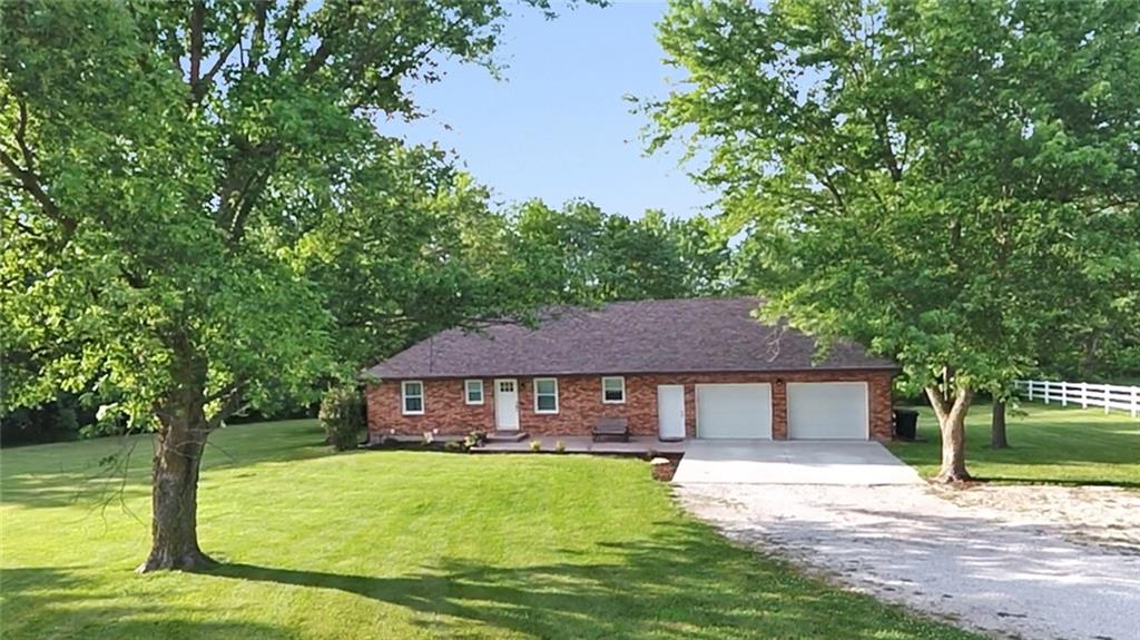 Listing Photo MLS #HMS2558983