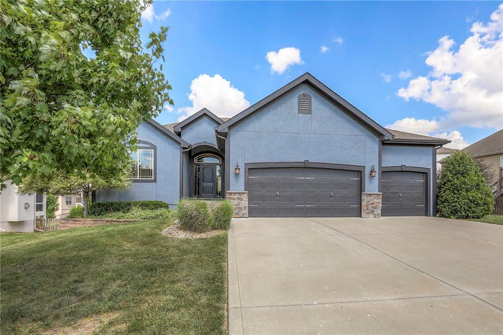 Listing Photo MLS #HMS2559008
