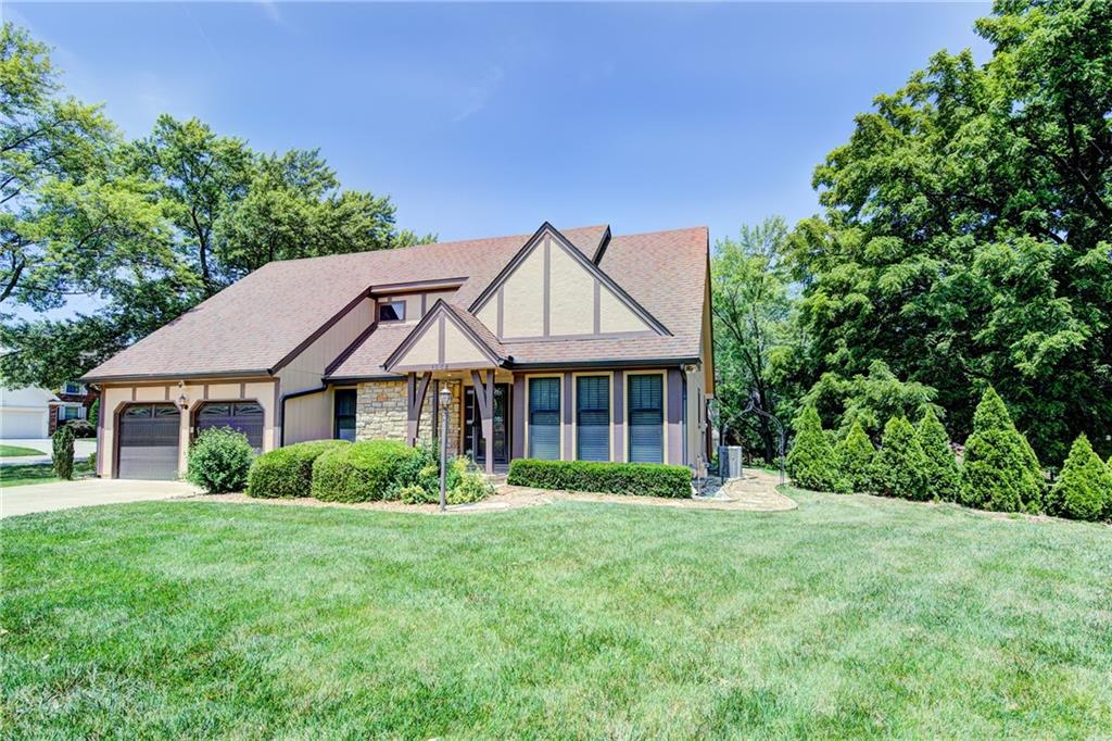 Listing Photo MLS #HMS2559064
