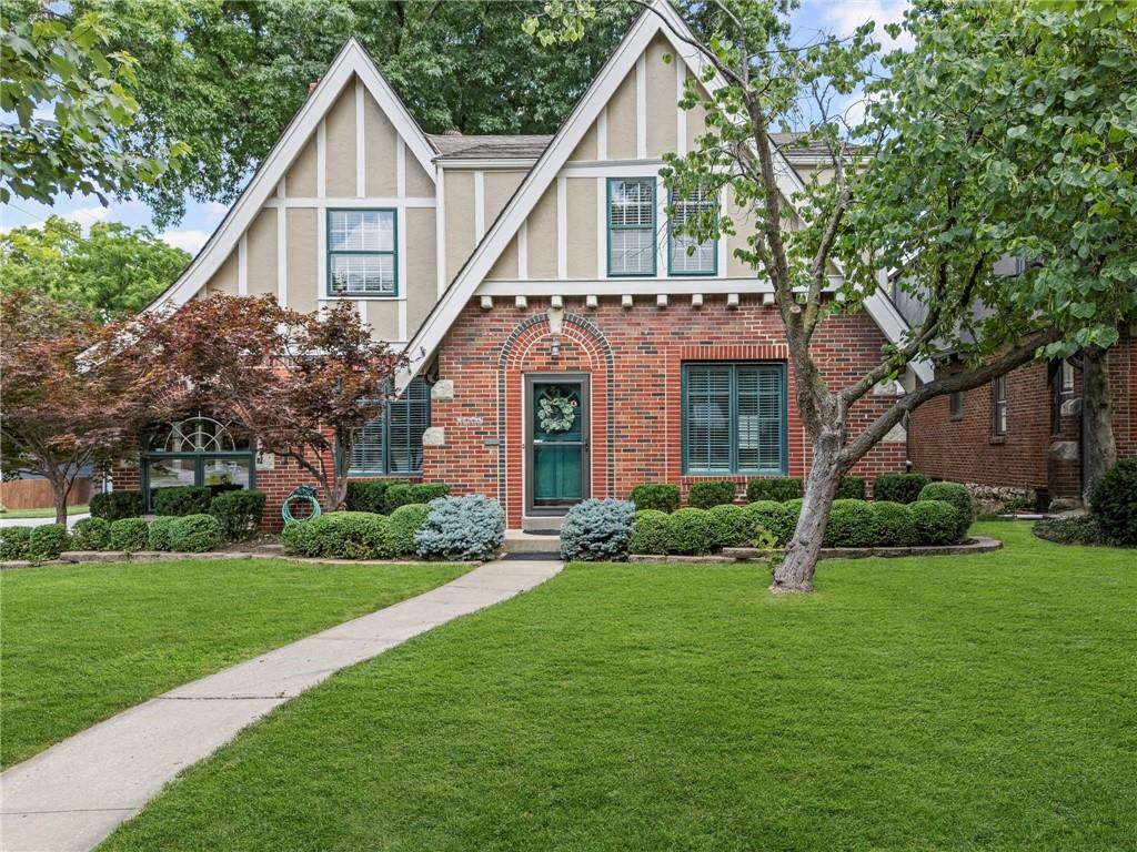 Listing Photo MLS #HMS2559125