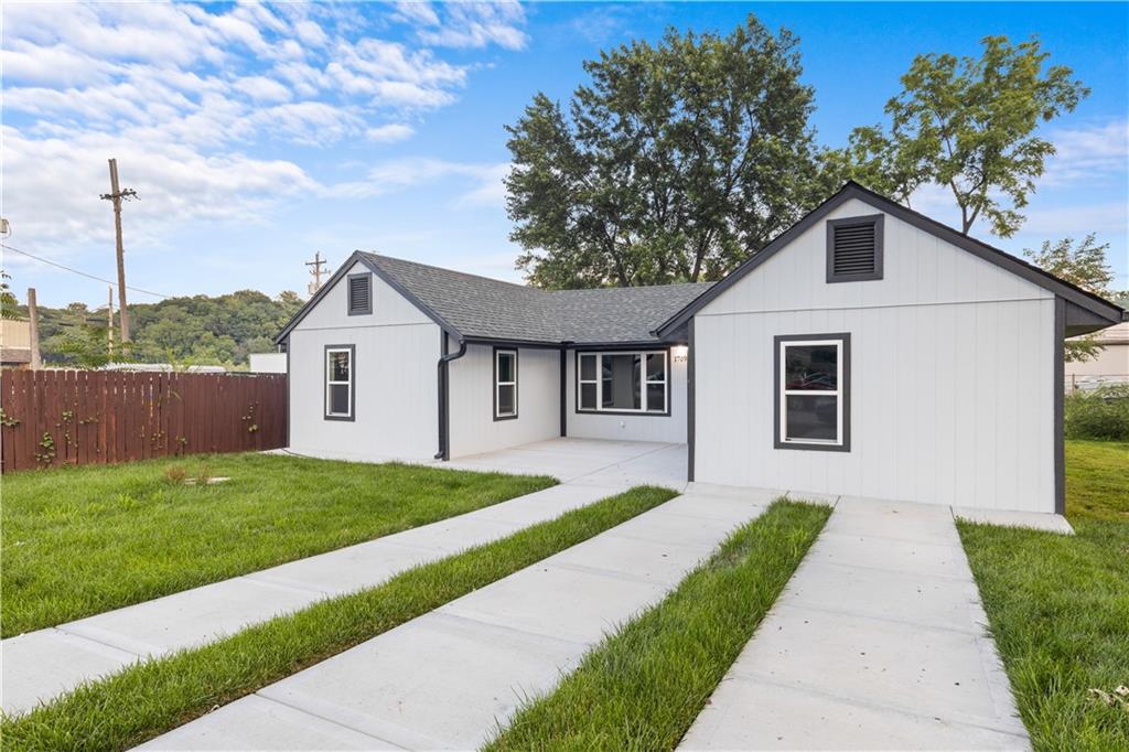Listing Photo MLS #HMS2559237