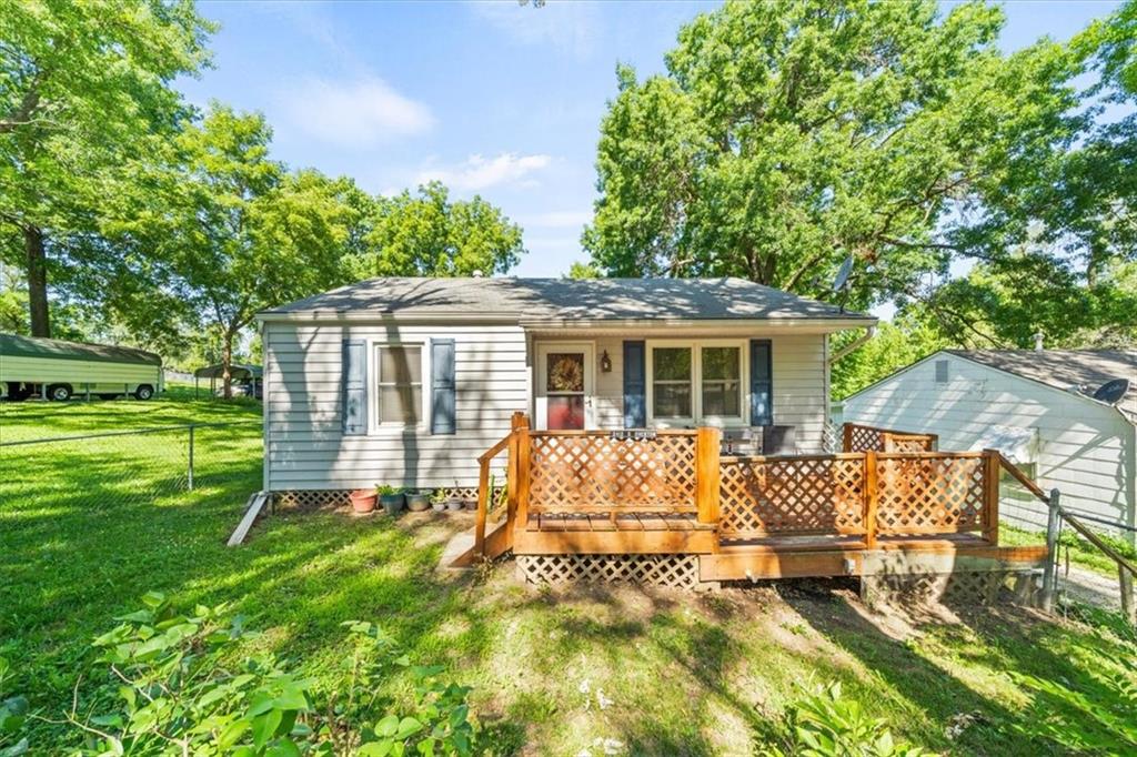 Listing Photo MLS #HMS2559269